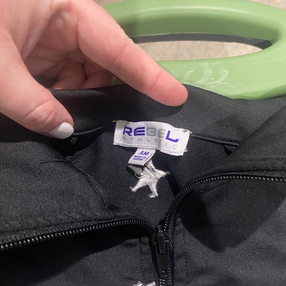 Rebel Crop Jacket - Picture 3 of 4